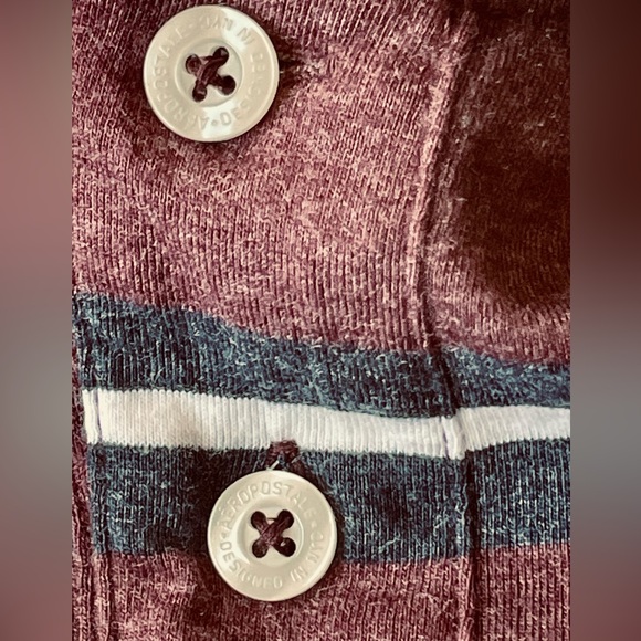 **$7 w/Bundle** BRAND NEW Aeropostale Short Sleeve👕 - Picture 4 of 6